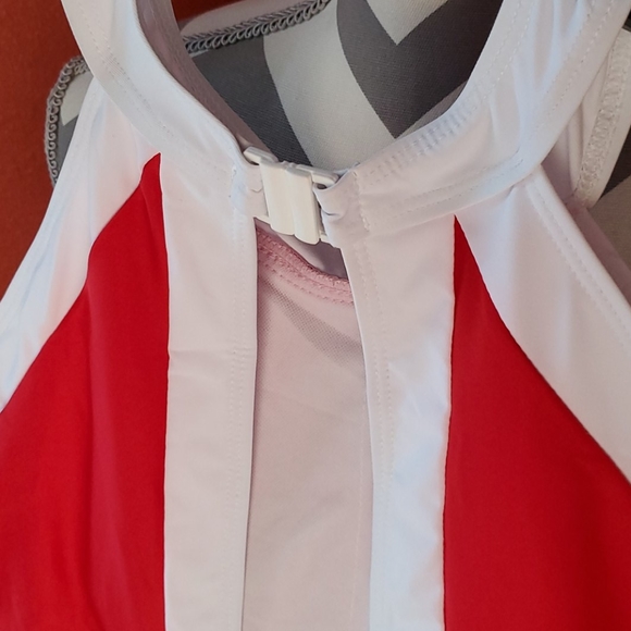 New High Neck Sexy Cut Out Sides Swimsuit XL 14 - Picture 6 of 8
